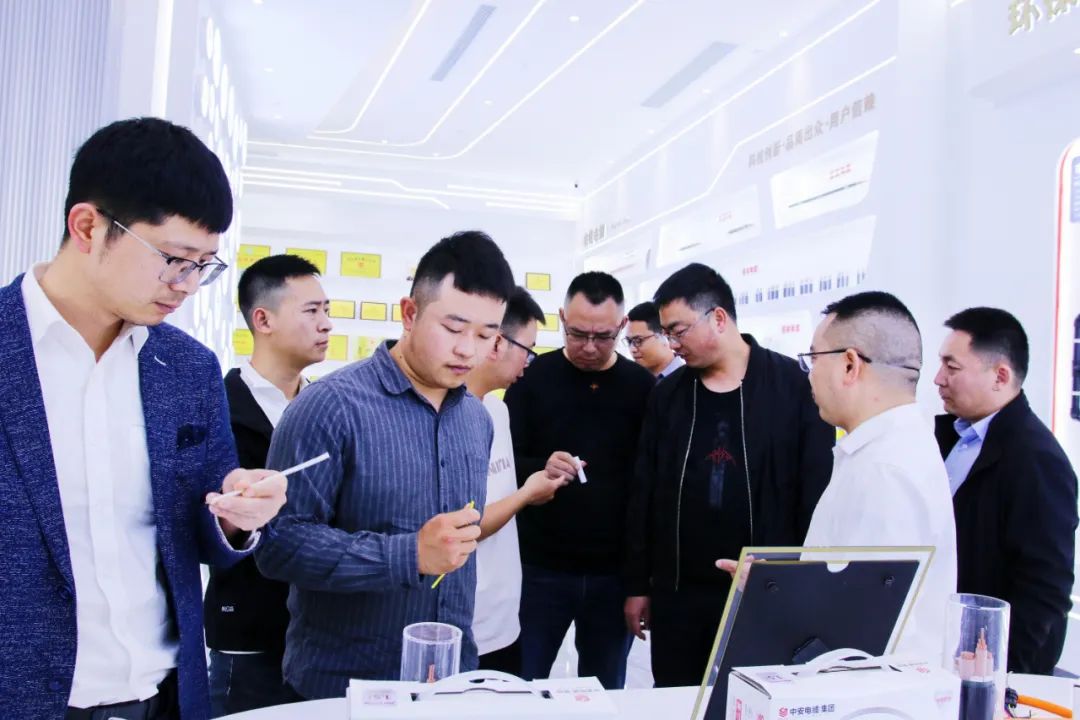 中安科技集團(tuán)與中建五局第三建設(shè)達(dá)成初步戰(zhàn)略合作！ 