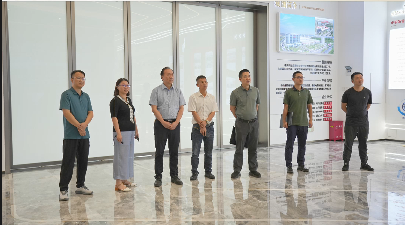 貴州省大數(shù)據(jù)局江陽副局長一行蒞臨中安科技集團走訪調(diào)研 